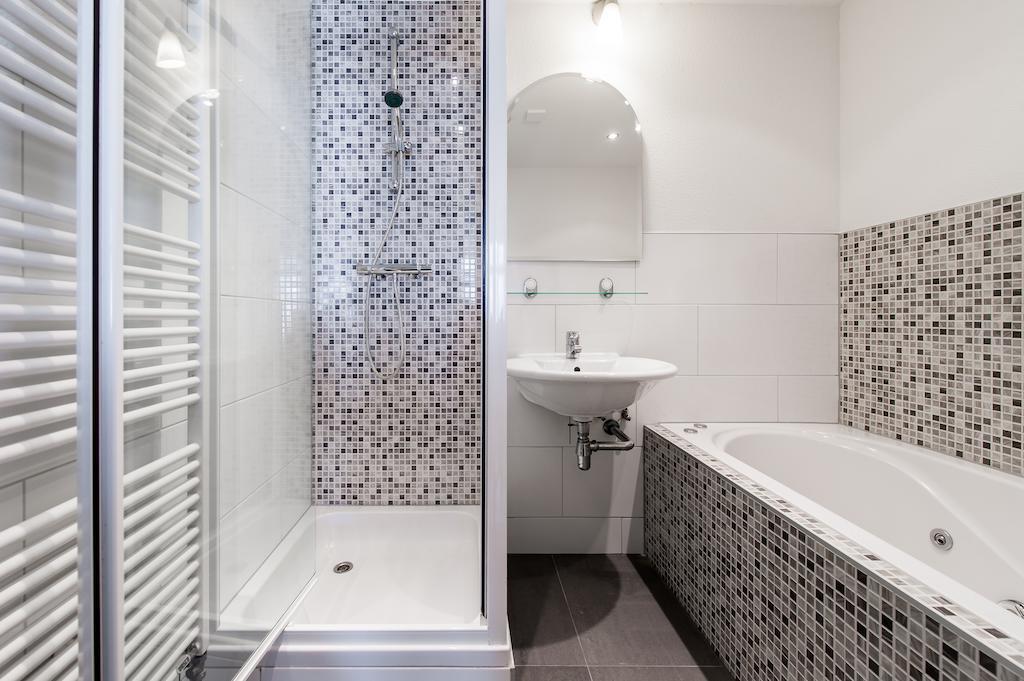 Short Stay Group Staalmeesters Serviced Apartments Amszterdam Szoba fotó